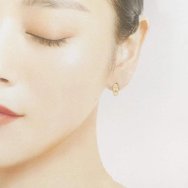 K18YG Bông tai kim cương 0.16CT - Hàng hiệu Chính hãng 870218