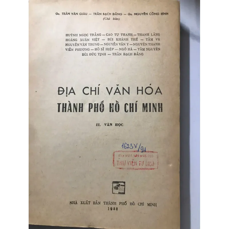 bộ 2 tập - Địa Chí Văn Hóa Thành Phố Hồ Chí Minh - Giáo sư Trần Văn Giàu (chủ biên) 700130