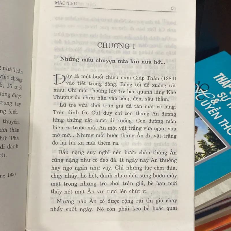 CẬU BÉ THỢ RÈN (Truyện dã sử) xb 2002 699218