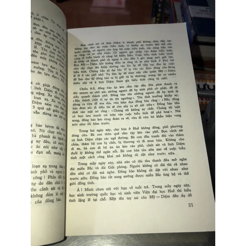 Truyện-ký cách mạng miền nam  930074