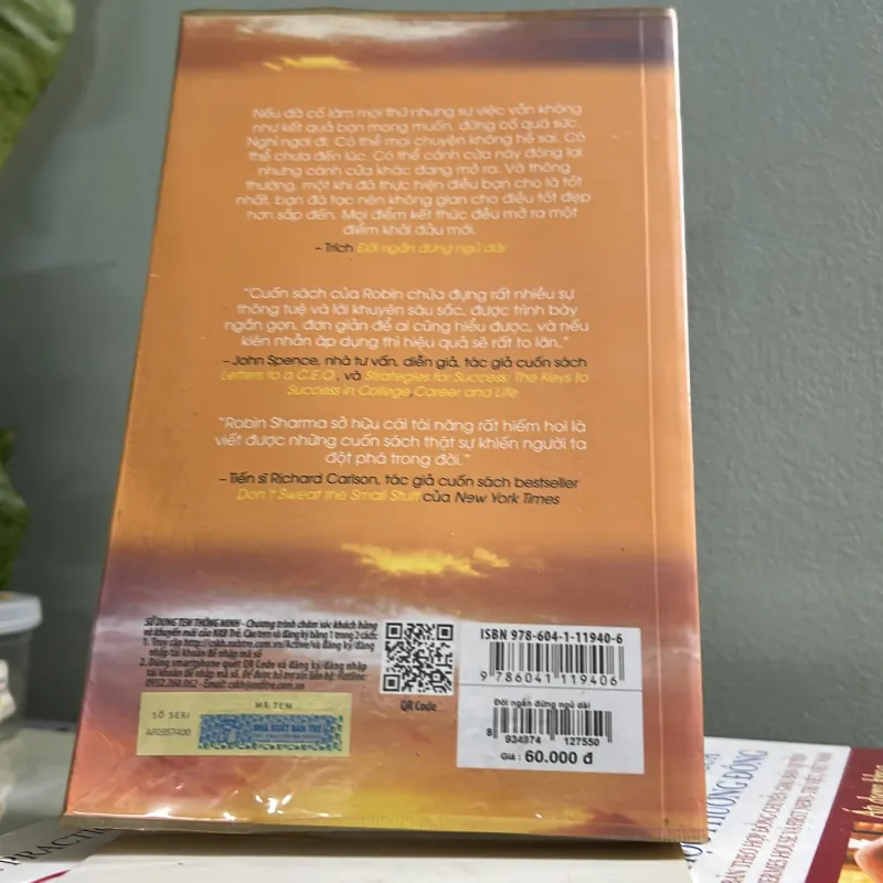 Đời ngắn đừng ngủ dài 787608