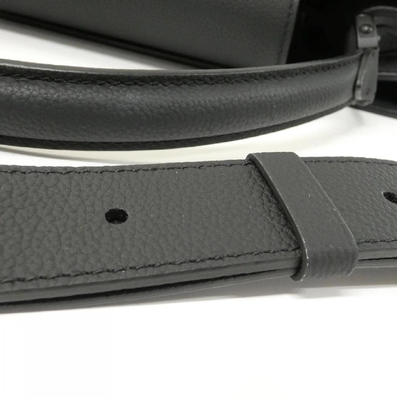 Túi Louis Vuitton Capucines Souple GM M24880 618257