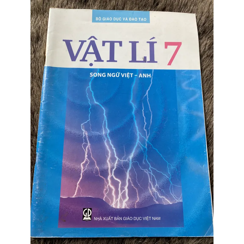(Song ngữ) Vật Lí 7 song ngữ Việt Anh 603168