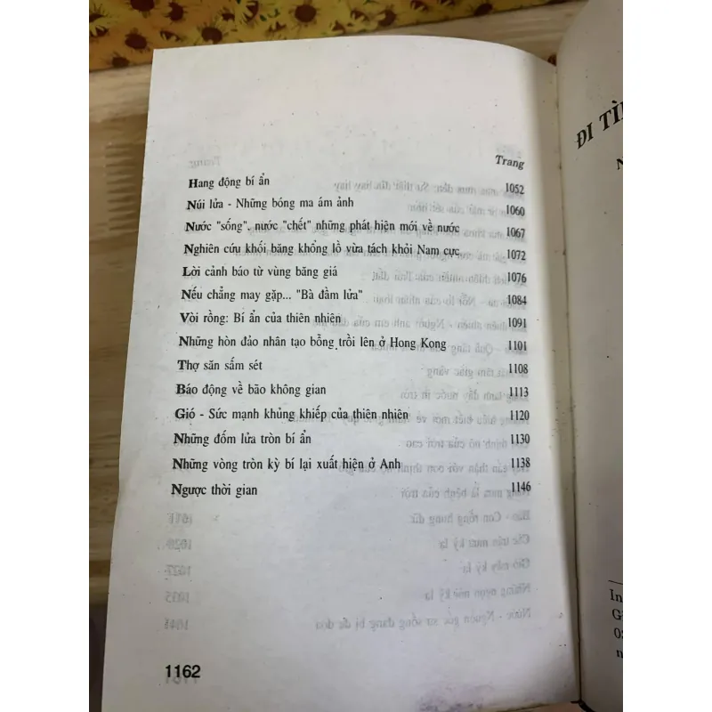 Đi Tìm Tuổi Đất Tuổi Trời - Bìa Cứng Dày Nội Dung Nhiều 754764