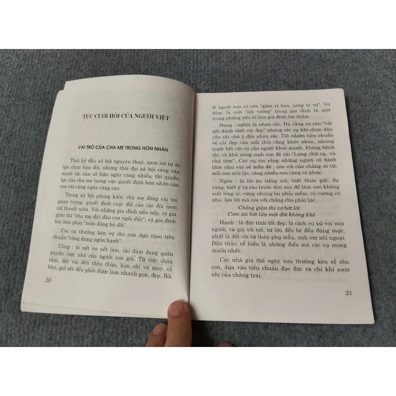 TỤC CƯỚI HỎI Ở VIỆT NAM 717904