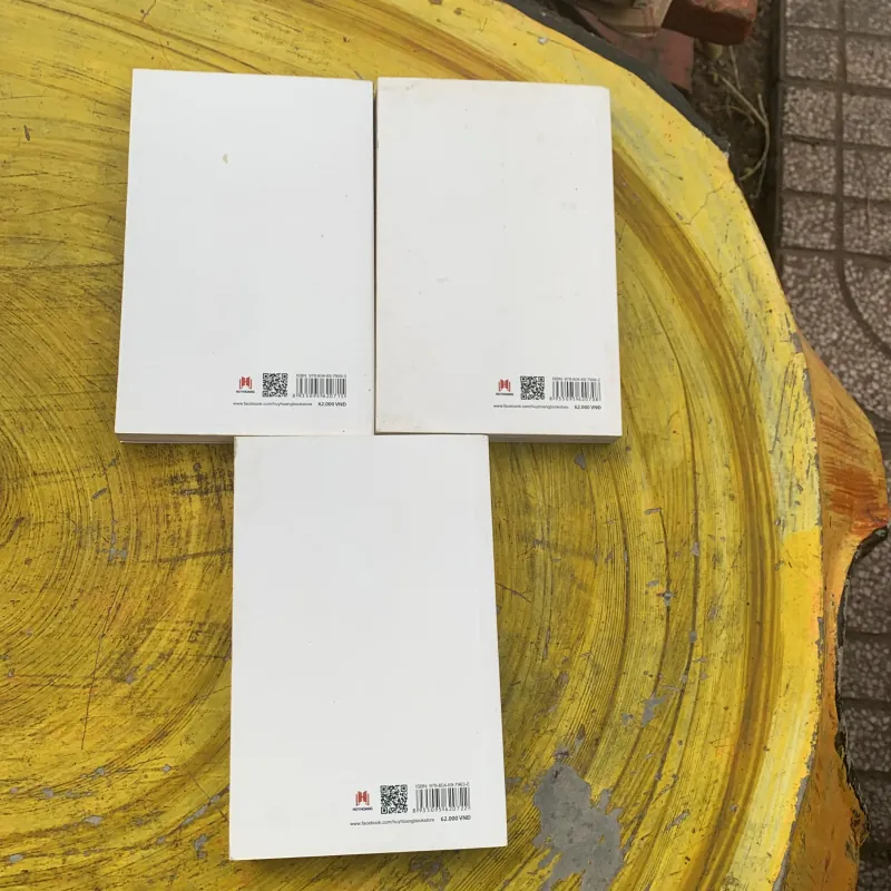 COMBO HÀ NHÂN: ngày trong sương mù, bay xuyên những tầng mây, sống như cây rừng 787948