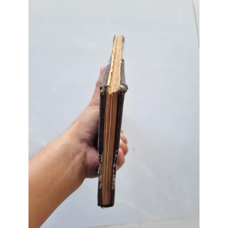 Địa dư huyện Bình Lục, xuất bản 1935, có thủ bút 1021682