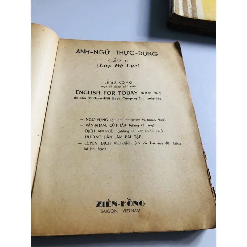 BỘ 3 TẬP ANH-NGỮ THỰC-DỤNG – BẢN IN XƯA l (1964–1968) 751219