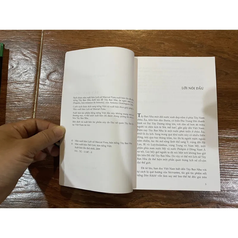 Tây Ban Nha ba nghìn năm lịch sử - Antonio Dominguez Ortiz (7) 749385