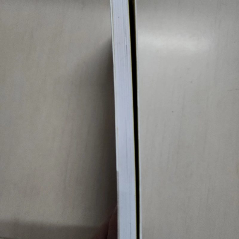 Sách Hoàng tử bé của Saint-Exupery mới 90% 503533