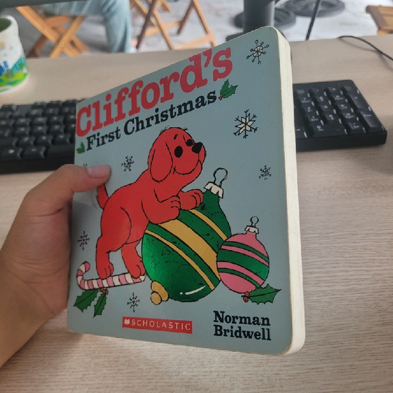Clifford's First Christmas  Norman Bridwell 531319