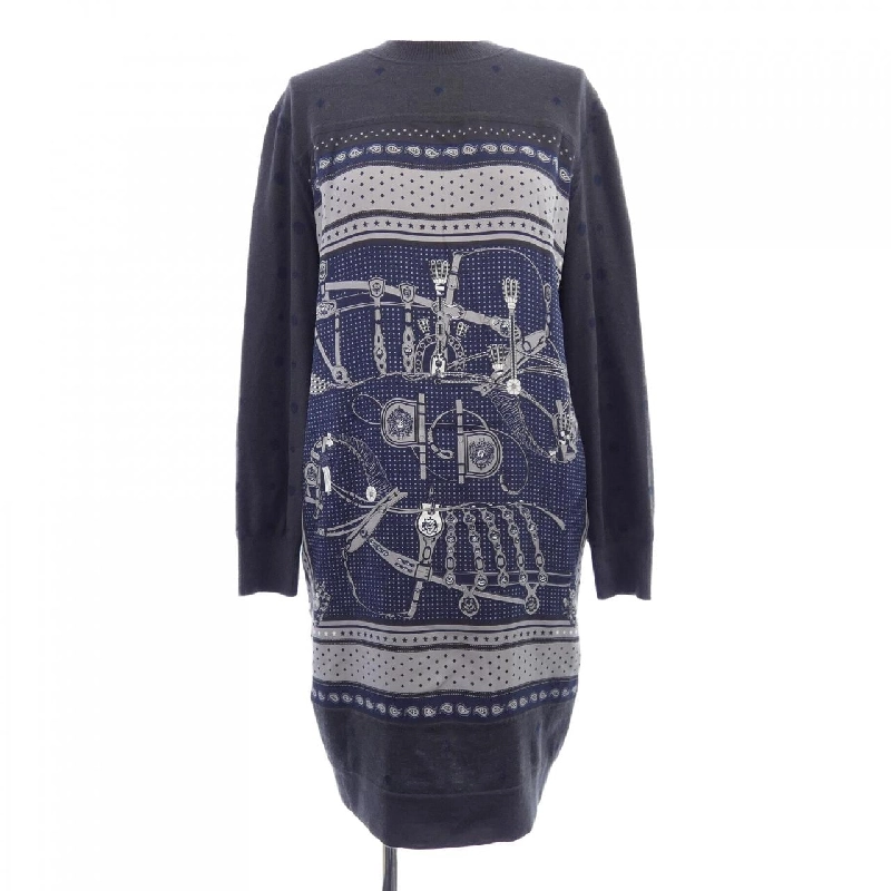 HERMES HARNAIS DE COUR BANDANA 2H2825DS Vải lụa Một mảnh 649268