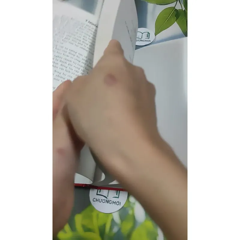 [MIỄN PHÍ BỌC SÁCH] Cách Xây Dựng Gia Phả Dòng Tộc Và Tuyển Chọn Các Bài Khấn Cổ Truyền C 727378