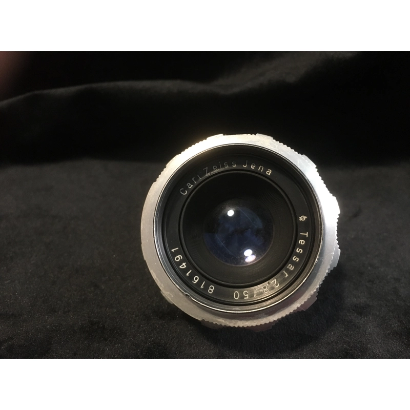 Carl Zeiss Jena Tessar F = 2,8/50 305091