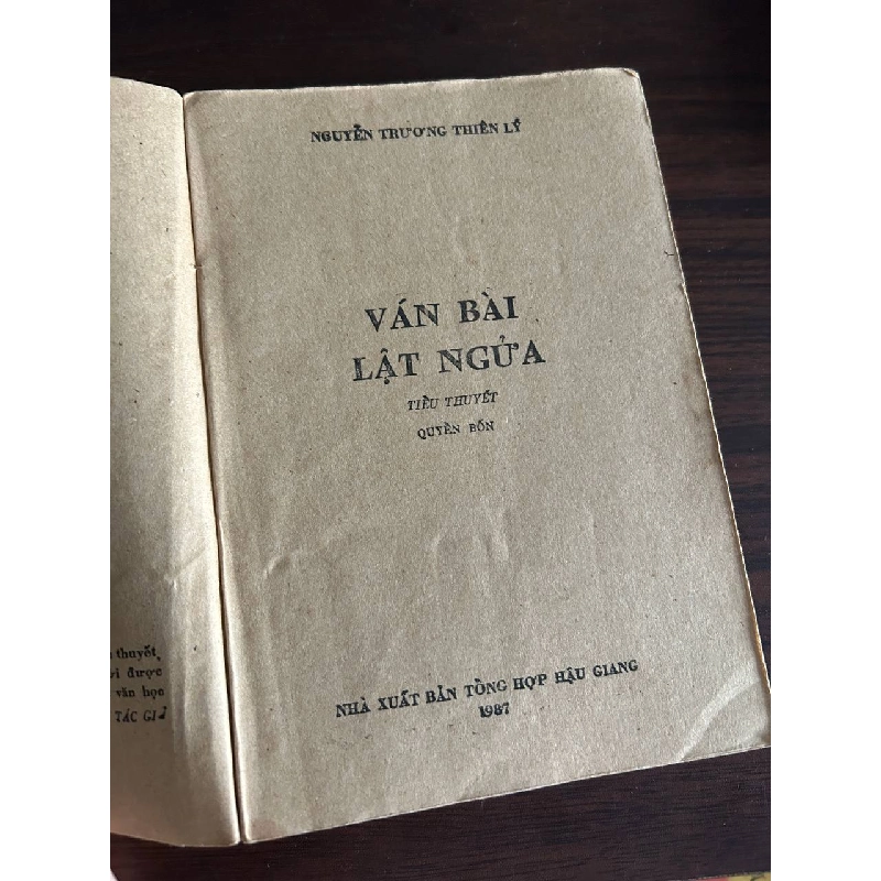 Ván Bài Lật Ngửa - Nguyễn Trương Thiên Lý 931959
