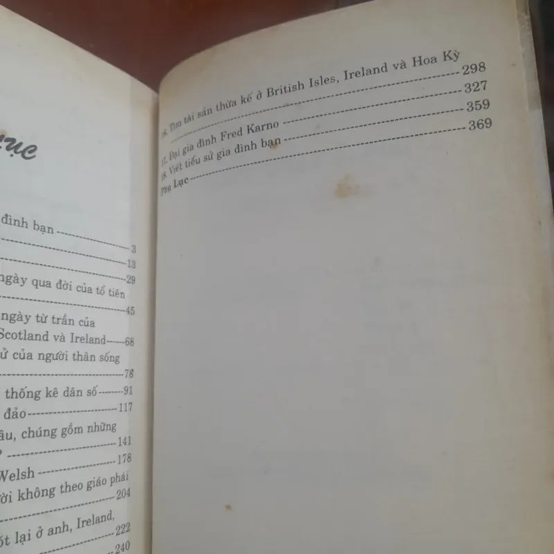 Galy William Thexton - TRUY TÌM GIA PHẢ 931161