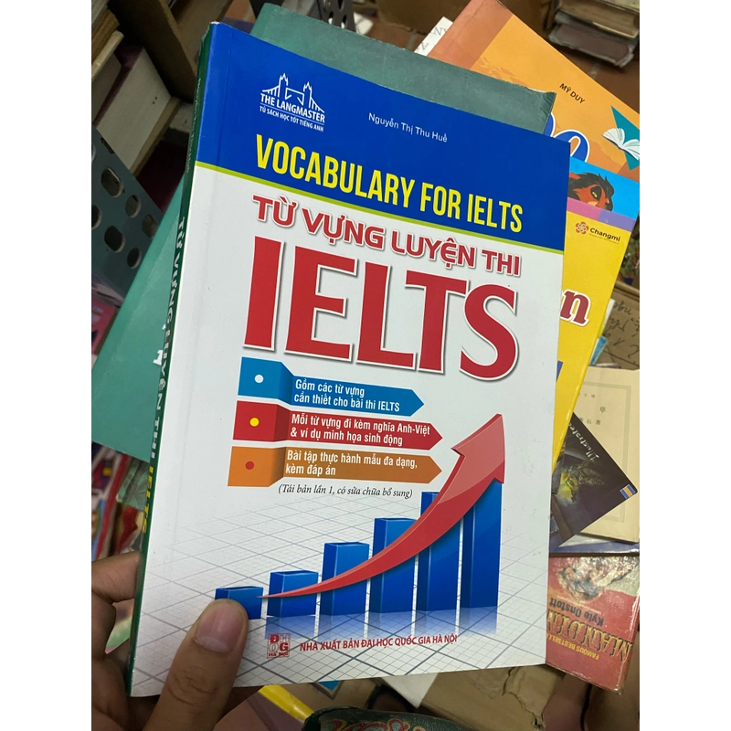 Sách Từ vựng luyện thi ielts 316130