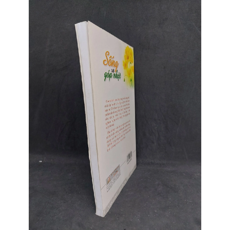 Sống và góp nhặt 2011 mới 90% HPB.HCM2606 364831