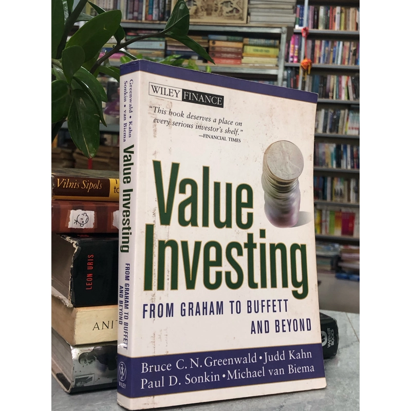 VALUE INVESTING FROM GRAHAM TO BUFFETT AND BEYOND 356867