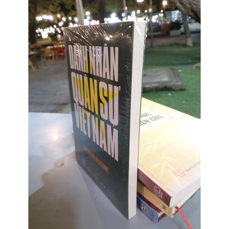 DANH NHÂN QUÂN SỰ VIỆT NAM - LÊ MINH QUỐC
 530269