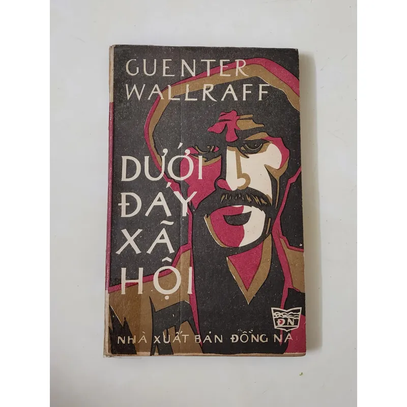 Văn học Đức: DƯỚI ĐÁY XÃ HỘI 709004