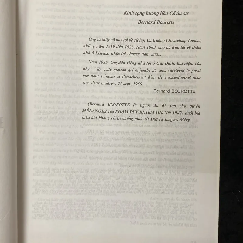 Khảo về đồ sứ cổ men lam-Vương Hồng Sển 1032490