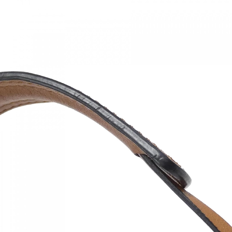 Túi đeo vai Loewe Pocket 124 12 Z45 613044