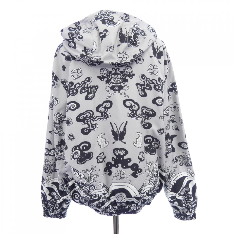 Áo khoác VIVIENNE TAM - Hàng hiệu Authentic 824511