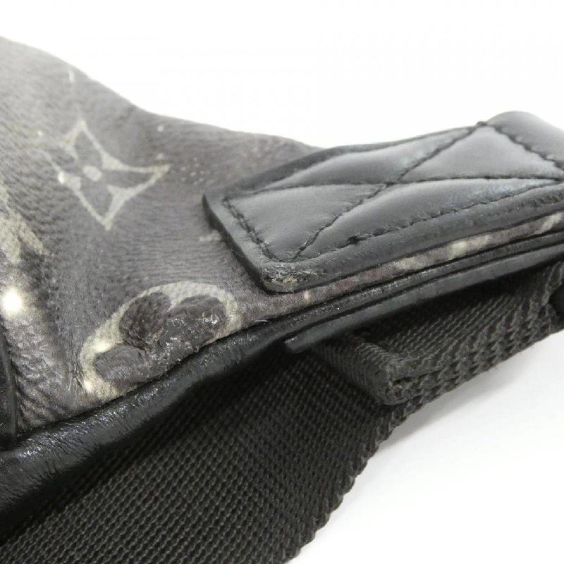 Túi đeo chéo Louis Vuitton Monogram Galaxy Discovery Bum Bag M44444 - Hàng hiệu Chính hãng 769122