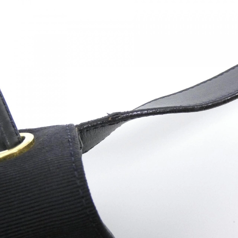 【Vintage】Túi đeo vai Salvatore Ferragamo 21 5256 610469