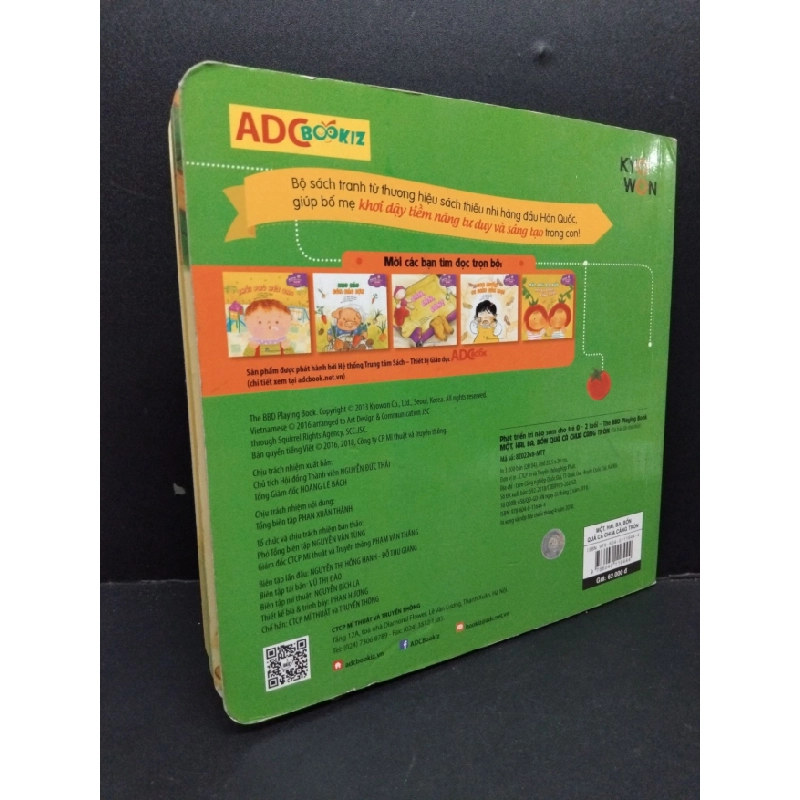 [PHIÊN CHỢ SÁCH CŨ] Một, hai, ba, bốn quả cà chua căng tròn sách cứng 2303 423700
