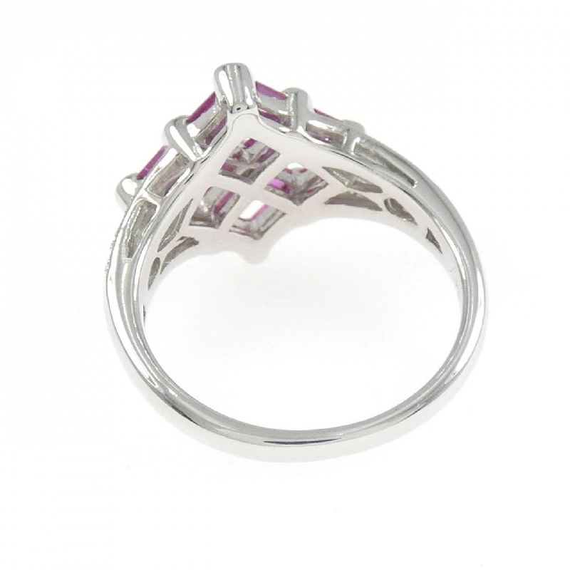 Nhẫn Ruby K18WG 0.70CT - Hàng hiệu Chính hãng 850521