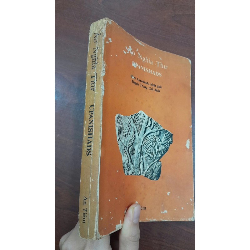 ÁO NGHĨA THƯ - UPANISHADS (THẠCH TRUNG GIẢ DỊCH) 270591