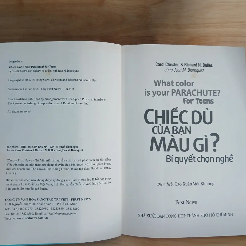 Chiếc Dù Của Bạn Màu Gì? 932364