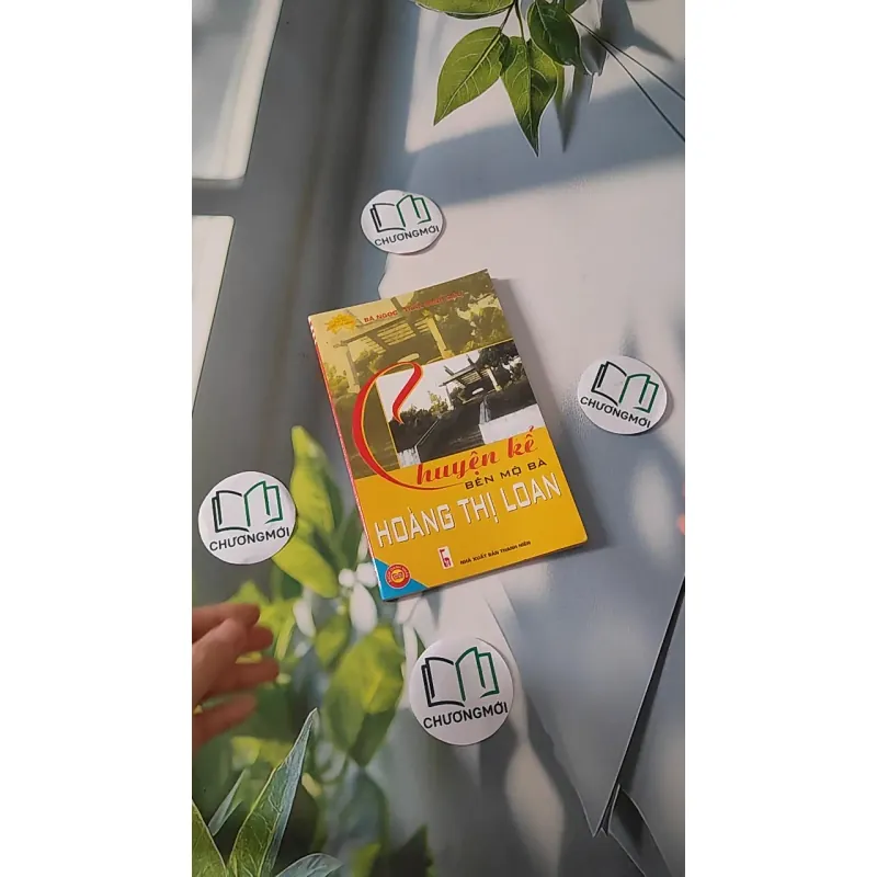 Chuyện Kể Bên Mộ Bà Hoàng Thị Loan - Bá Ngọc & Trần Minh Siêu 970228