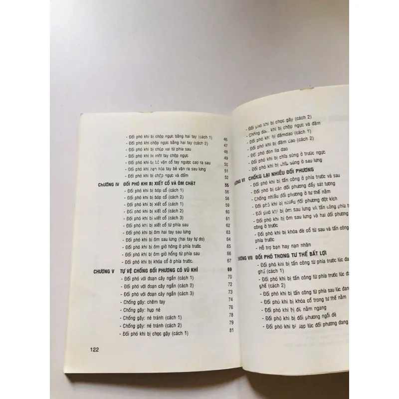 Phương Pháp Chiến Đấu Của Lý Tiểu Long - Kỹ Thuật Tự Vệ, Mới 80% (ố vàng) (AnL) 780375