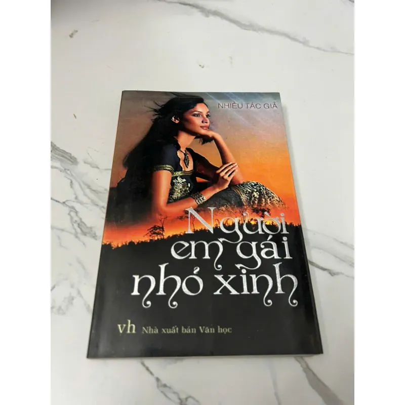 Người Em Gái Nhỏ Xinh	Nhiều Tác Giả 605534