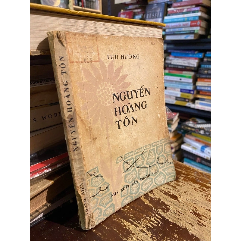 Nguyễn Hoàng Tôn - Lưu Hương 1001932