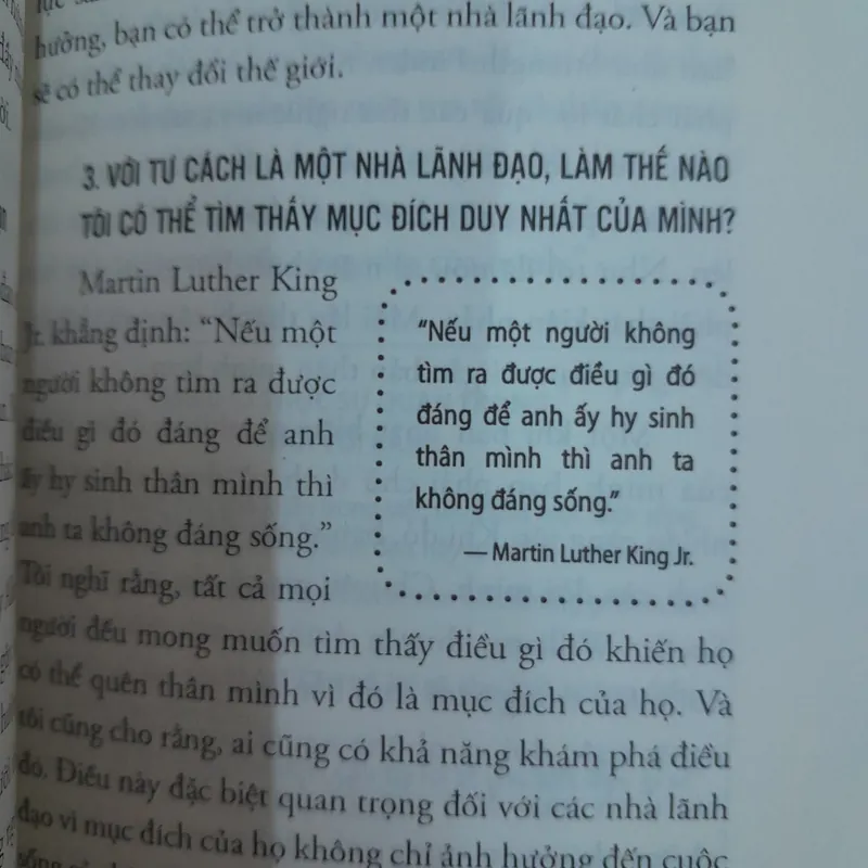 Kỹ năng lãnh đạo và lãnh đạo đặt câu hỏi John Maxwell 572450