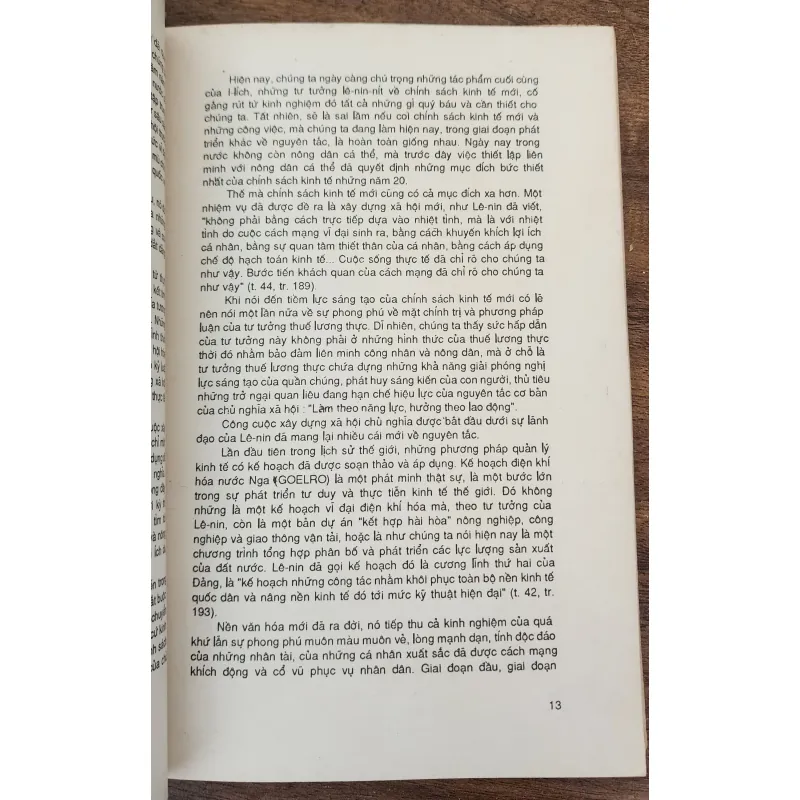 Mikhail Gorbachev - CÁCH MẠNG THÁNG MƯỜI VÀ CÔNG CUỘC CẢI TỔ 747928