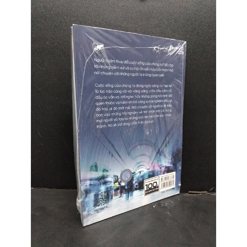 Người lạ làm thay đổi cuộc sống của chúng ta? Kio Stark mới 100% HCM.ASB2408 sách kỹ năng 916956