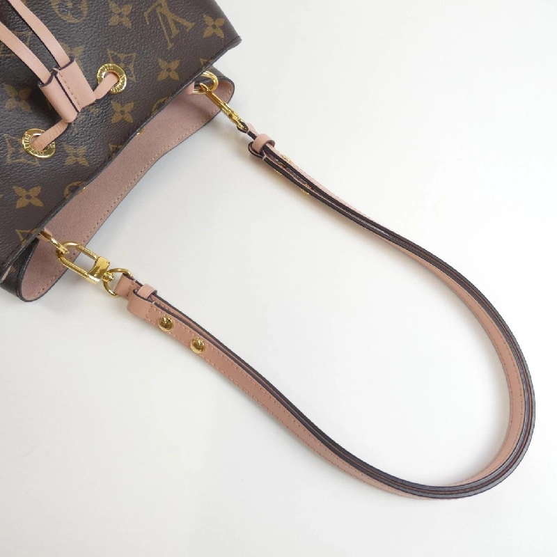 Túi xách vai Louis Vuitton Monogram Neo Noé MM M44022 610571