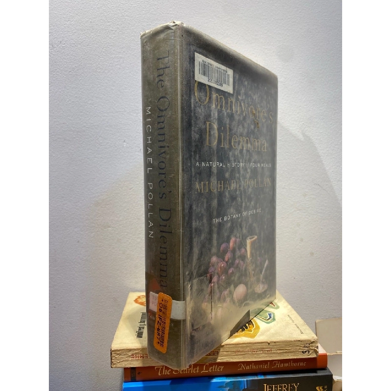 Omnivore's Dilemma : a Natural History of Four Meals (michael Pollan) 119996