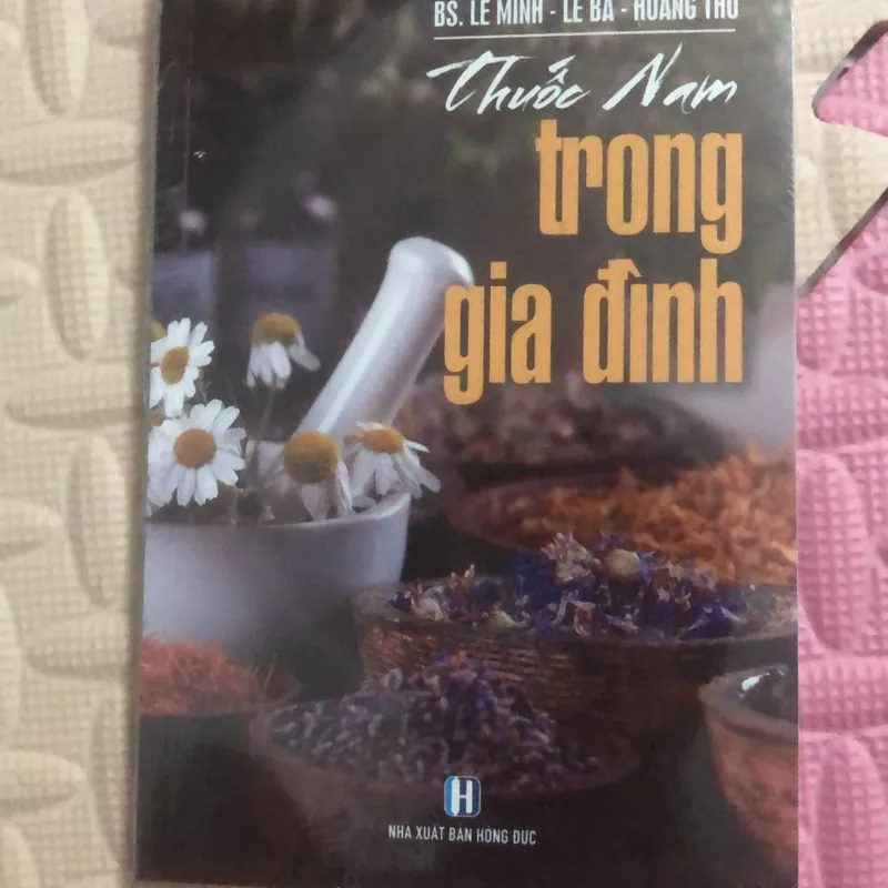 Sách thuốc nam trong gia đình 589739