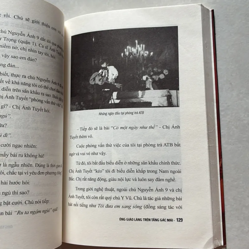 Ông giáo làng trên tầng gác mái - Nguyễn Thế Vinh tự truyện (t01) 750360