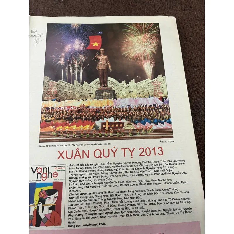 Báo Văn Nghệ Tết Quý Tỵ (2013) - Hội Nhà văn Việt Nam - Số đặc biệt 798766