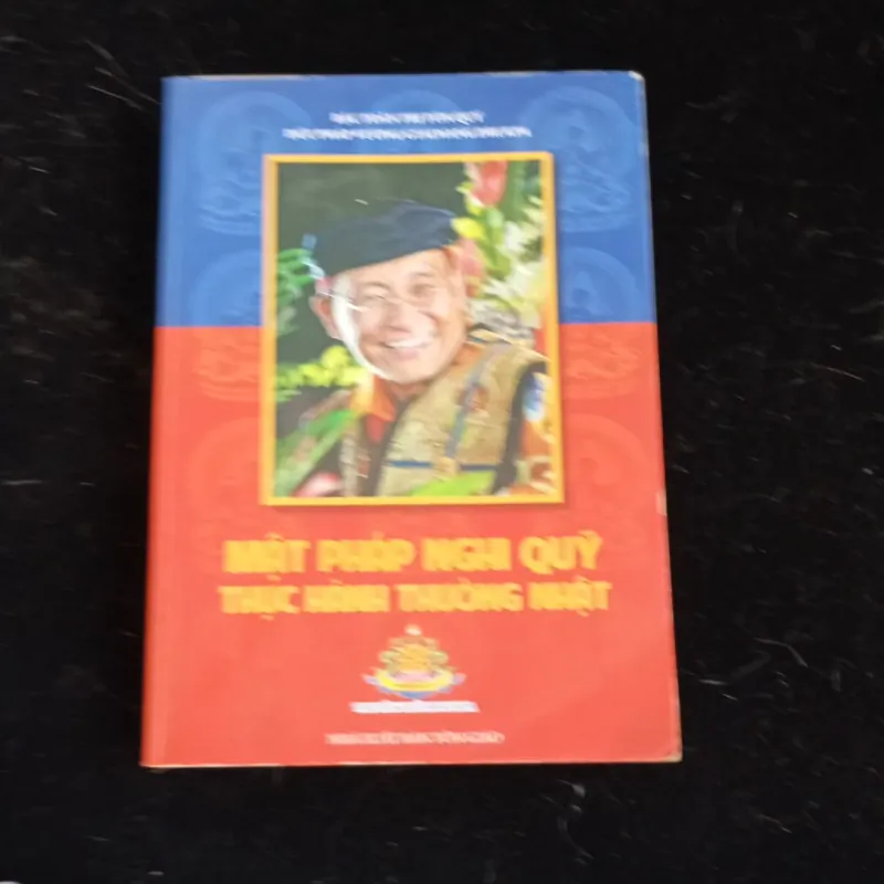 Mật pháp nghĩ quỹ thực hành thường nhật  1003286