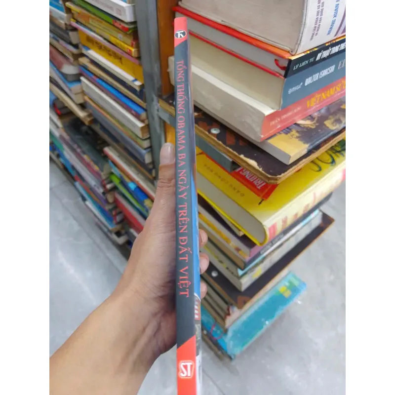 SÁCH TỔNG THỐNG OBAMA BA NGÀY TRÊN ĐẤT VIỆT (B1) 706155