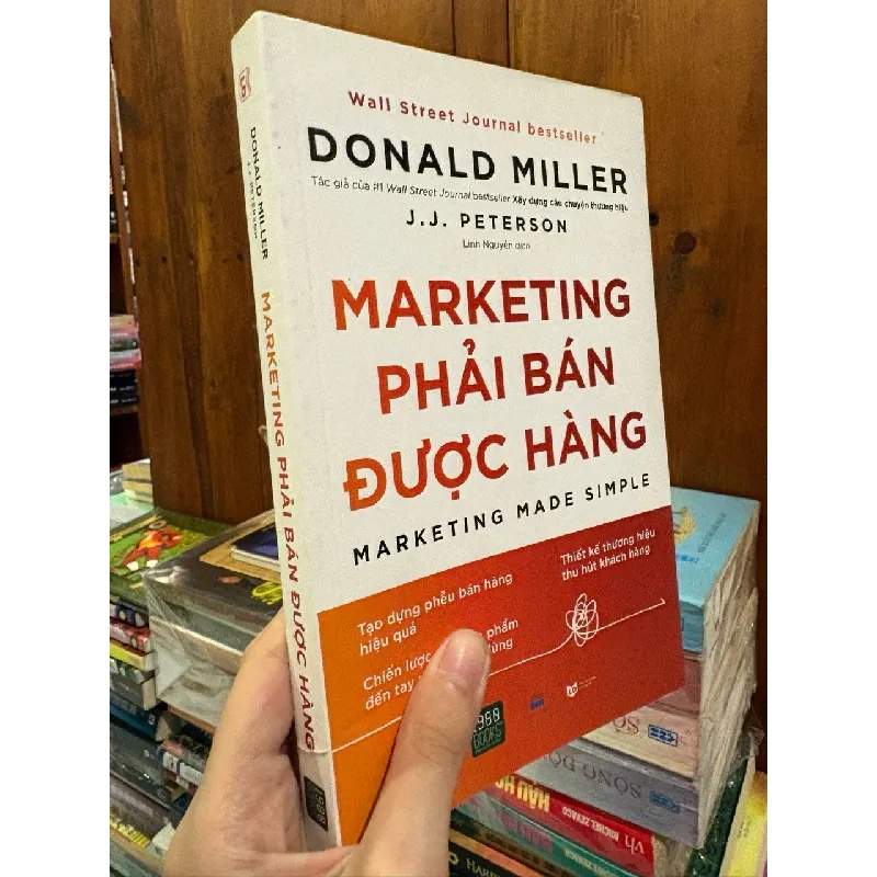 Marketing phải bán được hàng - Donald Miller 693360
