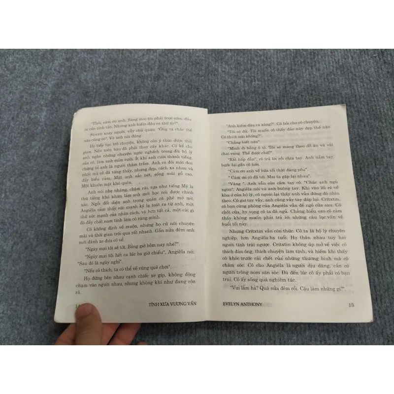 TÌNH XƯA VƯƠNG VẤN - EVELYN ANTHONY 574371